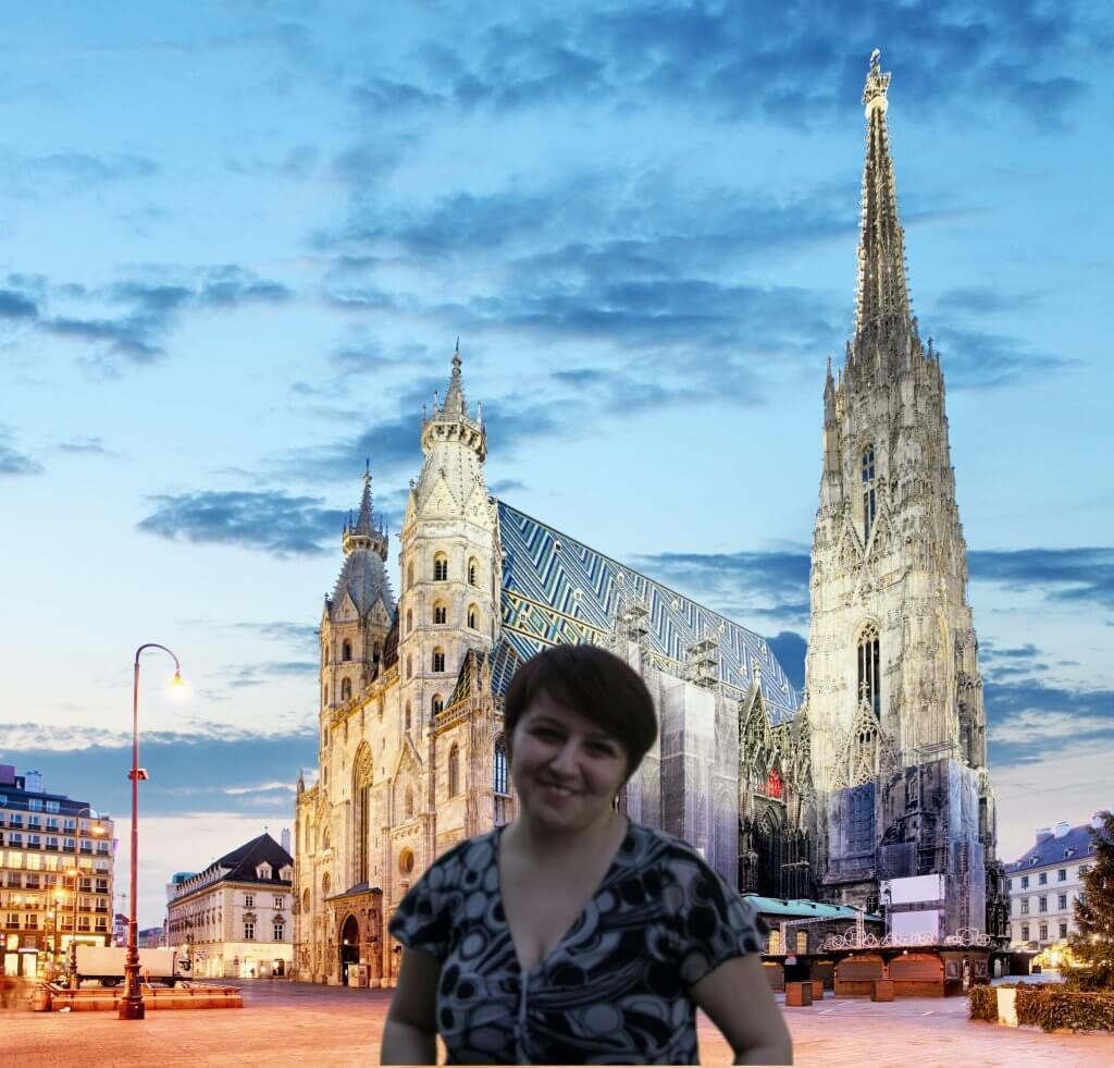 Julija in front of St. Stephens
